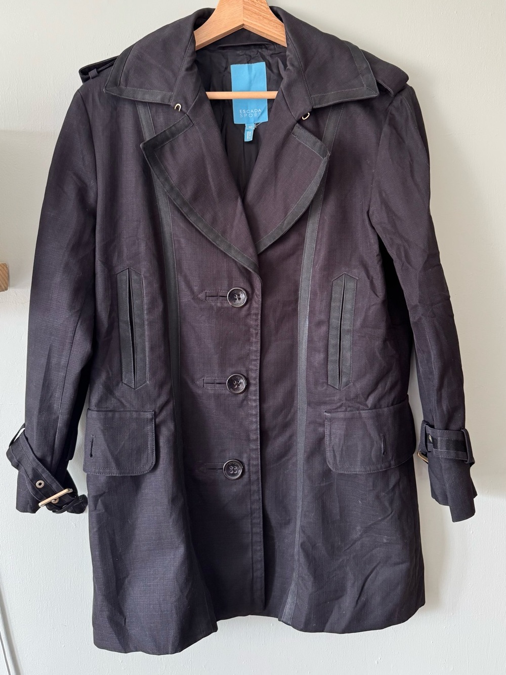 Escada Sport Black Trench Jacket Size 40 Tailored Lightweight Designer Coat